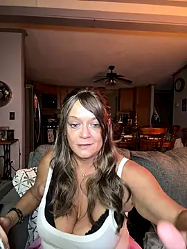Snapshot of cowgirlc chatting on September 28, 3:02 am cowgirlc online show from September 28, 3:02 am