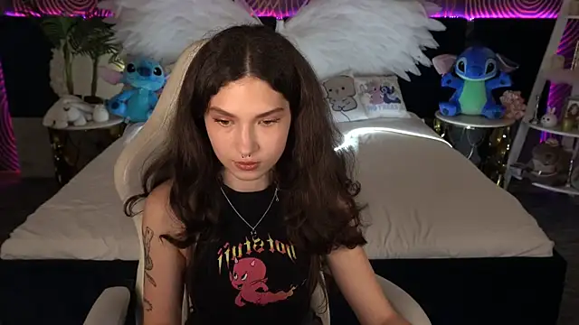 BabyFlowerr online show from October 5, 6:57 pm
