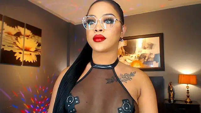 MarryQueen22 online show from May 12, 11:44 pm