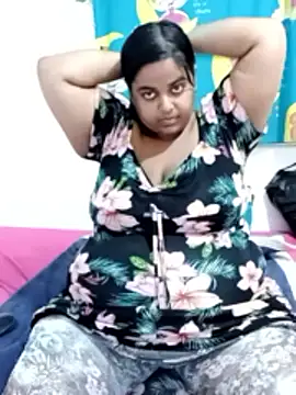 SusanaEshwar online show from April 7, 9:17 pm