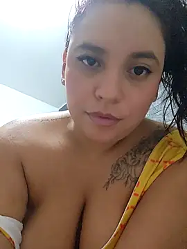 LizzRouse online show from November 27, 10:45 pm