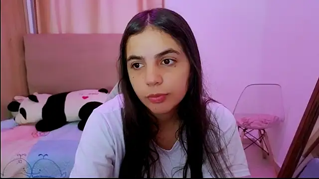  elenna online show from April 28, 6:01 pm
