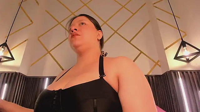  rebecca1 online show from May 7, 1:43 am