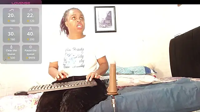 Kattara Becky  online show from April 9, 4:04 am