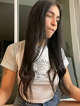 DaphneUwu online show from May 20, 2:08 am