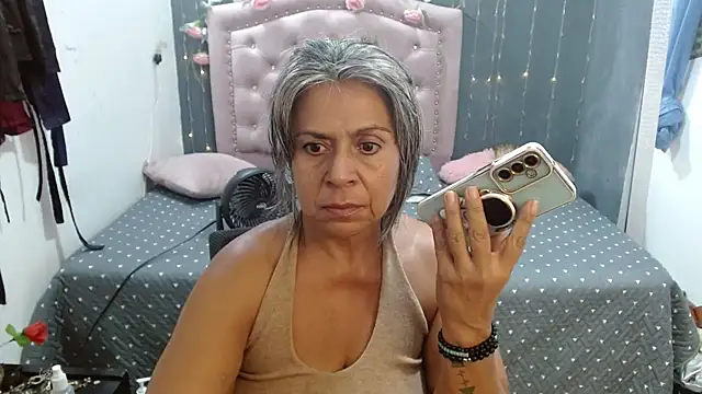 Snapshot of lalisha_96 chatting on September 21, 3:27 am lalisha 96 online show from September 21, 3:27 am