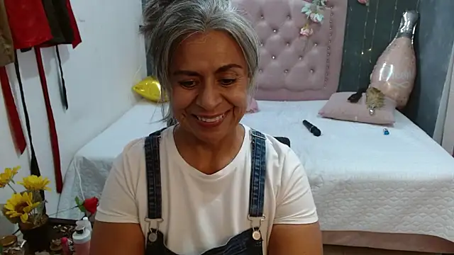 lalisha 96 online show from May 10, 1:51 am