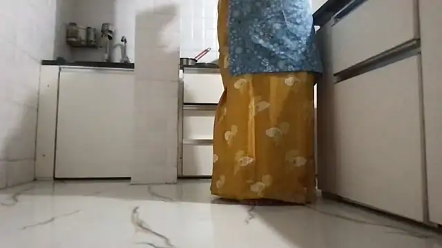 Rubysinghsexy online show from November 13, 3:49 am