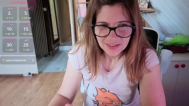 Lina lou4 online show from May 22, 2:59 pm