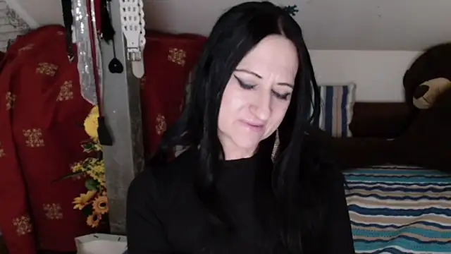 DebraMilf online show from March 22, 2:17 am