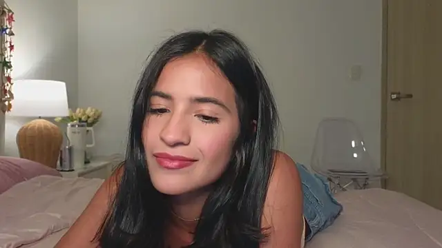 I am kat online show from April 25, 2:36 am