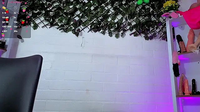 louise nails online show from May 24, 1:32 pm