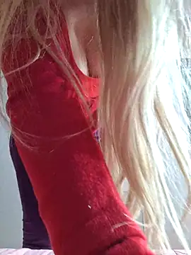 VictoriaMiami online show from March 29, 10:14 am