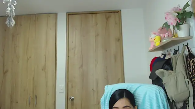 Neerea online show from November 23, 1:30 am