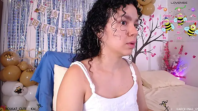 Karolina 1 online show from April 7, 1:57 pm