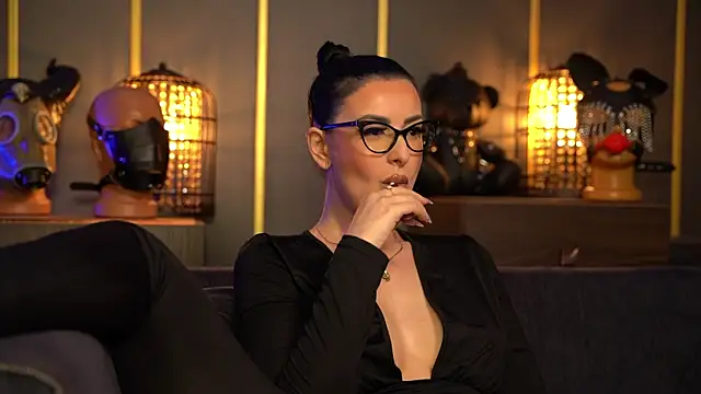 kelly kent online show from May 8, 9:27 pm
