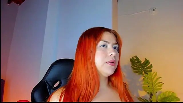 Gretta Queen online show from May 8, 7:05 pm