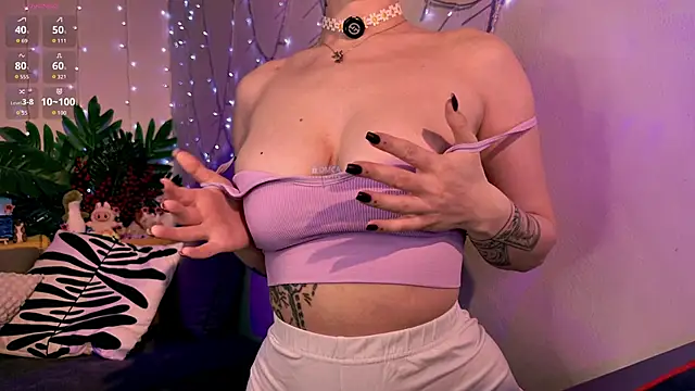 xwiuiwx online show from March 27, 3:02 pm