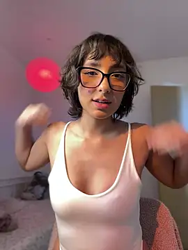 aurora xoxo online show from March 8, 5:39 pm