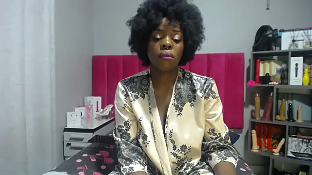 Shaniko89 online show from November 6, 5:41 pm