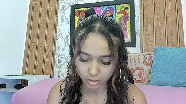 MarianaManzur online show from July 3, 2:34 pm