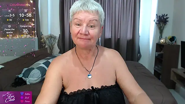 roxana brooks online show from May 14, 3:12 am