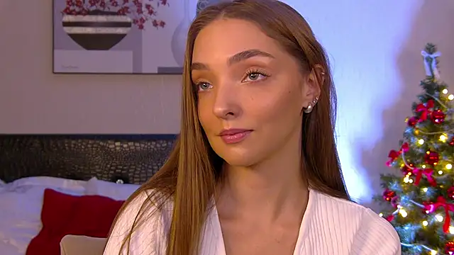 VirginieCruz online show from December 1, 7:16 pm