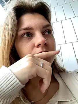 ValenciaShock online show from October 7, 6:51 am