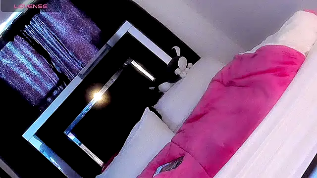 Kendal hot dirty123xx online show from November 25, 7:58 pm