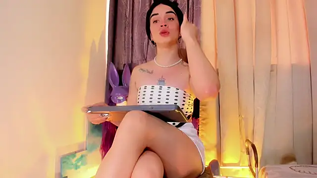 lesly xx online show from June 29, 7:13 pm
