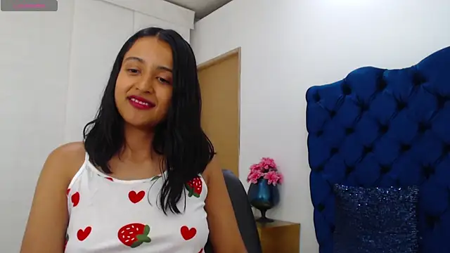 Lili666  online show from May 11, 4:03 am