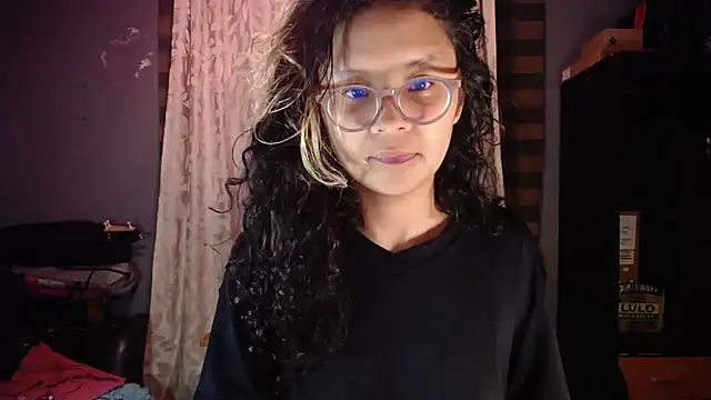 Hathorlove online show from March 4, 6:42 am