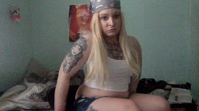 alexabunni online show from May 2, 2:42 pm