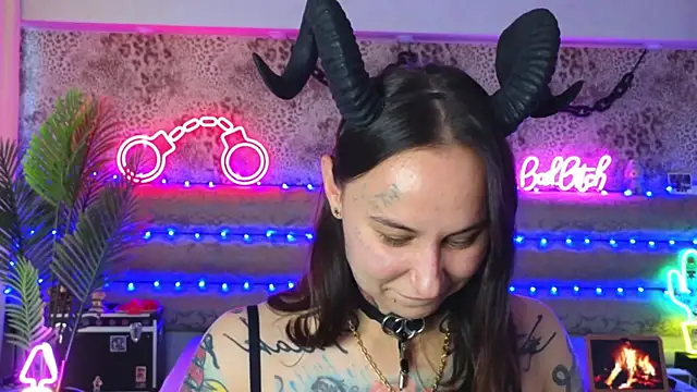 Cool Freak  online show from May 24, 10:14 am