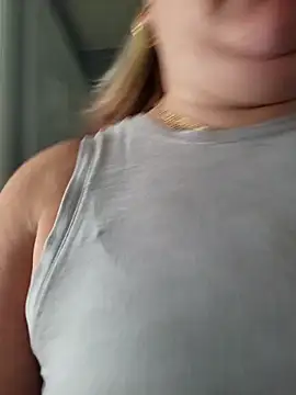 SexyNikki6969 online show from November 16, 1:33 pm