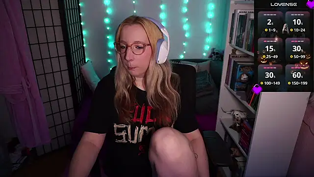 JustKerry online show from October 22, 8:30 am