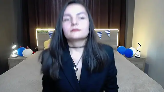 JasmineAsha online show from October 6, 7:25 am