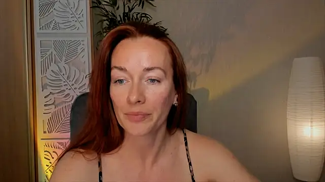 RebeccaMartinez online show from May 17, 10:47 am