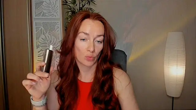 RebeccaMartinez online show from May 14, 11:27 am