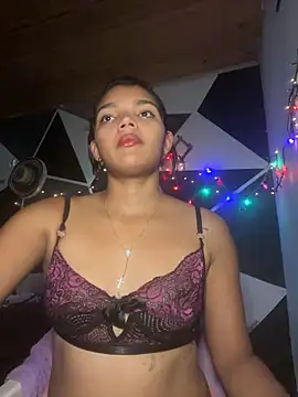 emilyharber online show from May 6, 7:40 pm