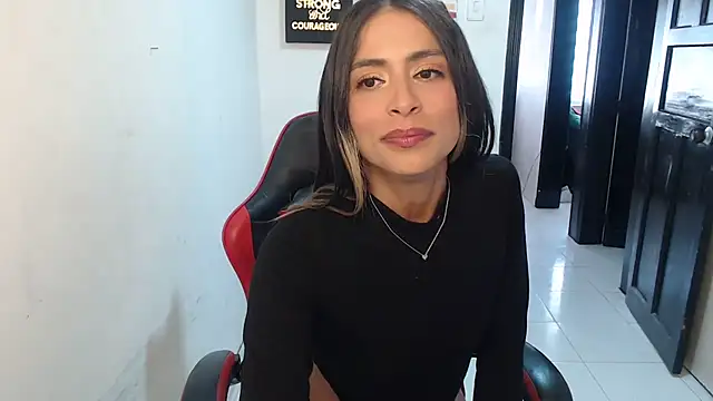 Liamiler01  online show from February 11, 4:41 pm