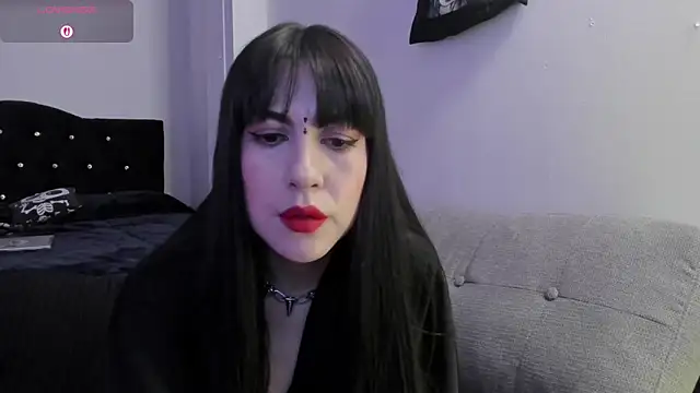 Amy Aloqua online show from May 21, 2:26 pm