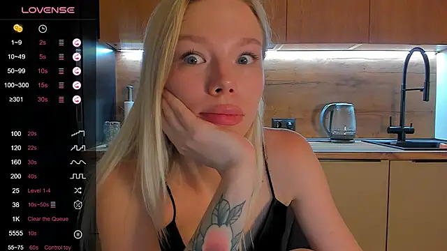 Olivia Bells online show from May 23, 9:57 pm