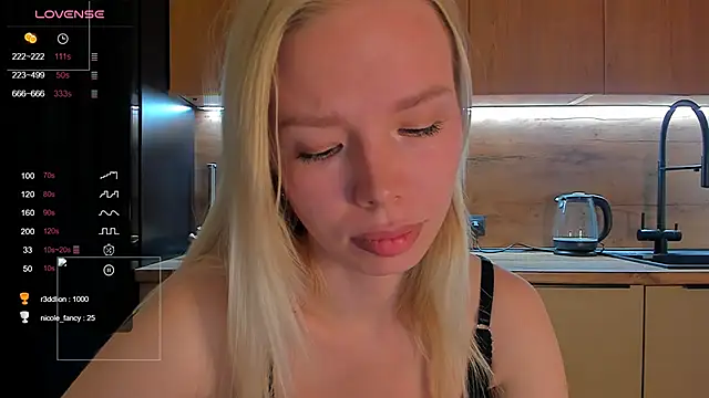 Olivia Bells online show from May 3, 8:01 pm