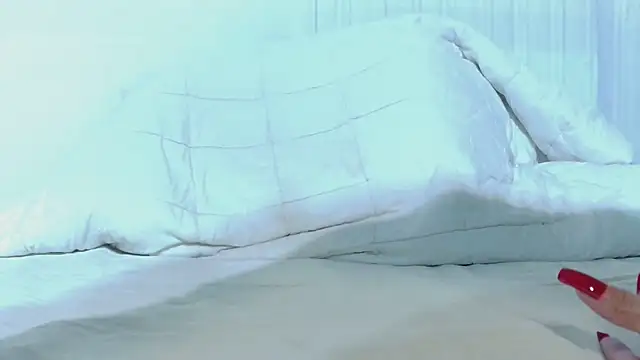 Vanessa117 online show from November 21, 9:33 am