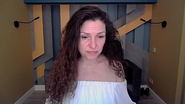 EllaLong online show from January 13, 12:53 pm