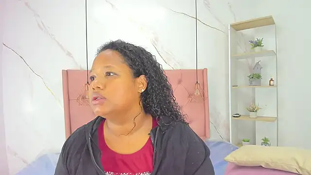 Belle Brunette online show from February 10, 11:24 am