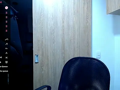 Danna Ross  online show from May 14, 1:55 am