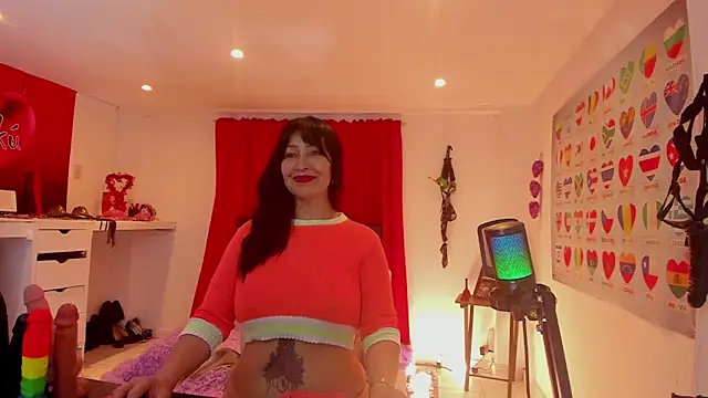 Sarah teiku online show from May 12, 6:58 pm