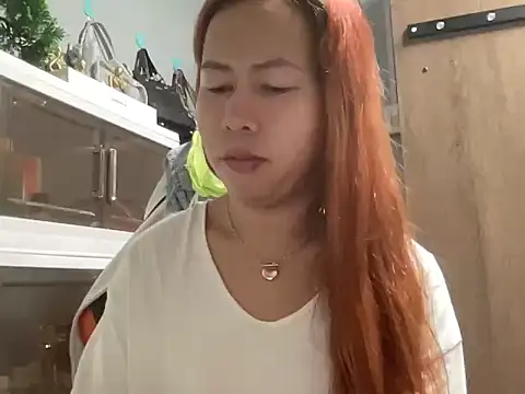 UrLove Marga online show from March 1, 11:15 pm